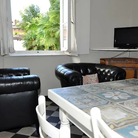 Apartment Casa Martelli Belgirate